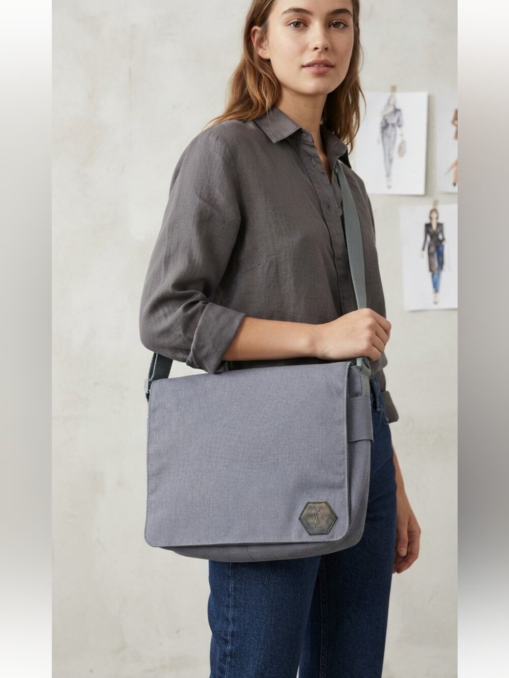 YSL Yves Saint Laurent Parfums Grey Messenger Bag | Vintage 2000s Crossbody EUC